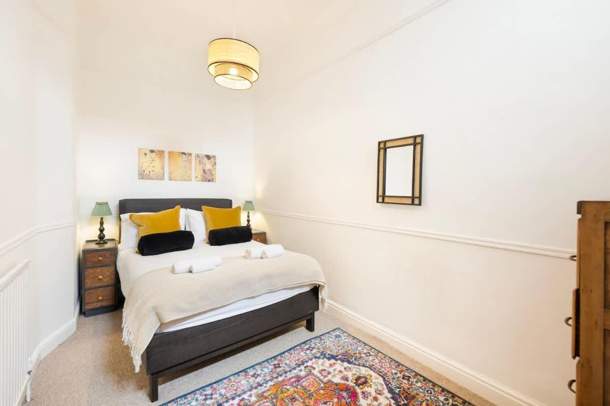 Spacious And Quiet Ground Floor Flat Бристоль Экстерьер фото
